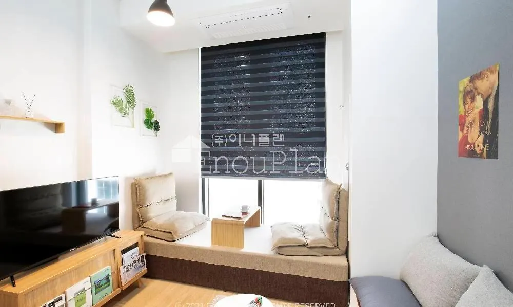 Busan Studio 202 3*,